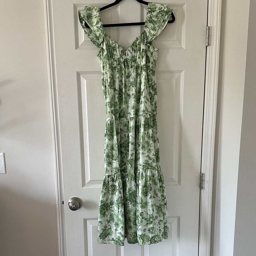 Abercrombie & Fitch green floral maxi dress